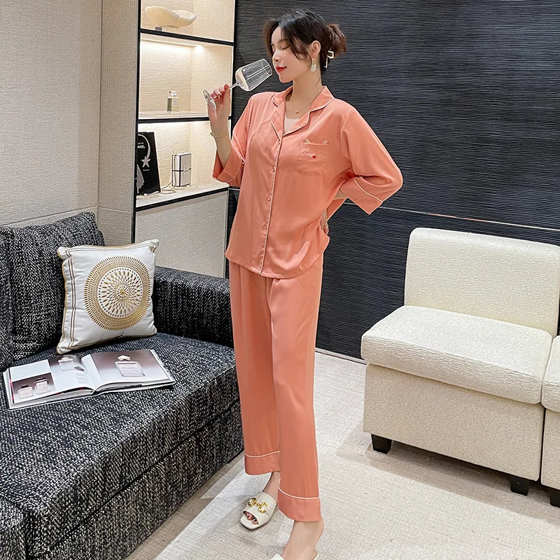 Pajamas women's new imitation silk short-sleeved trousers cat embroidery suit pajama set women