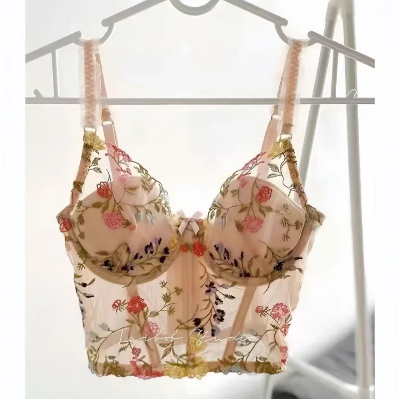 Бюстгальтер женский кружевной с чашками пуш-ап пикантное регулируемое нижнее