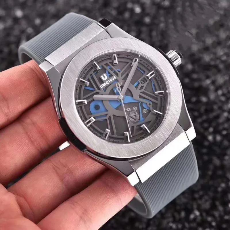 

2021 Men's mechanical watch ceramic bezel calf leather strap stainless steel super luminous effect aaa watch