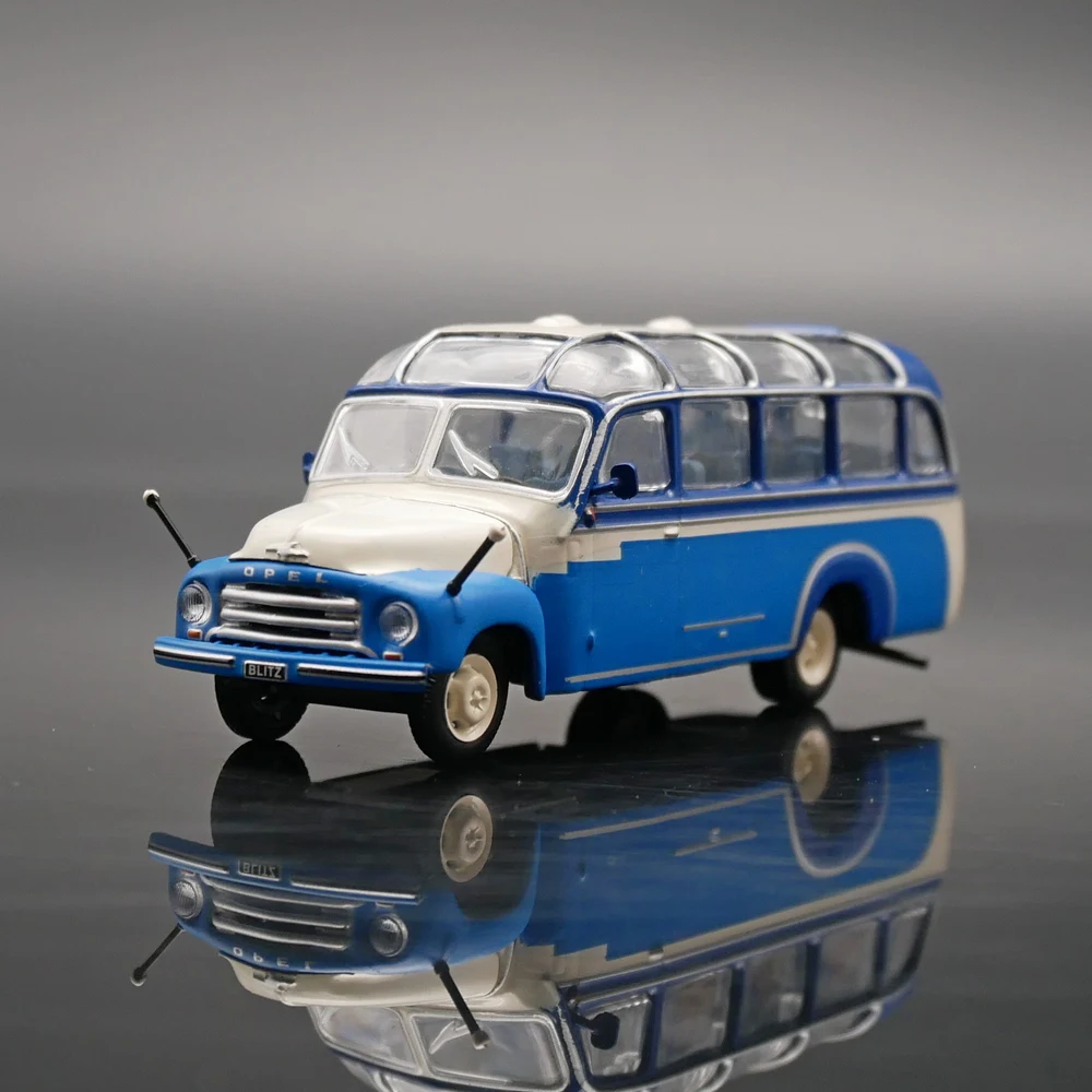 

Diecast IXO 1:72 Scale IST Opel Blitz Mini Bus Alloy Classic Nostalgic Car Model Vintage Metal Toy Car Collectible Toy Gift