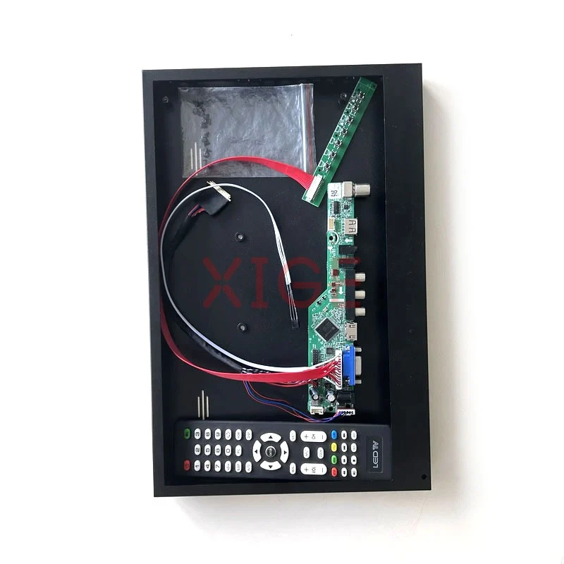 

Fit LTN156AT14/LTN156AT15 Controller Board+Metal Case Screen Analog TV Signal DIY Kit 1366*768 15.6" VGA+HDMI+AV+USB 40 Pin LVDS