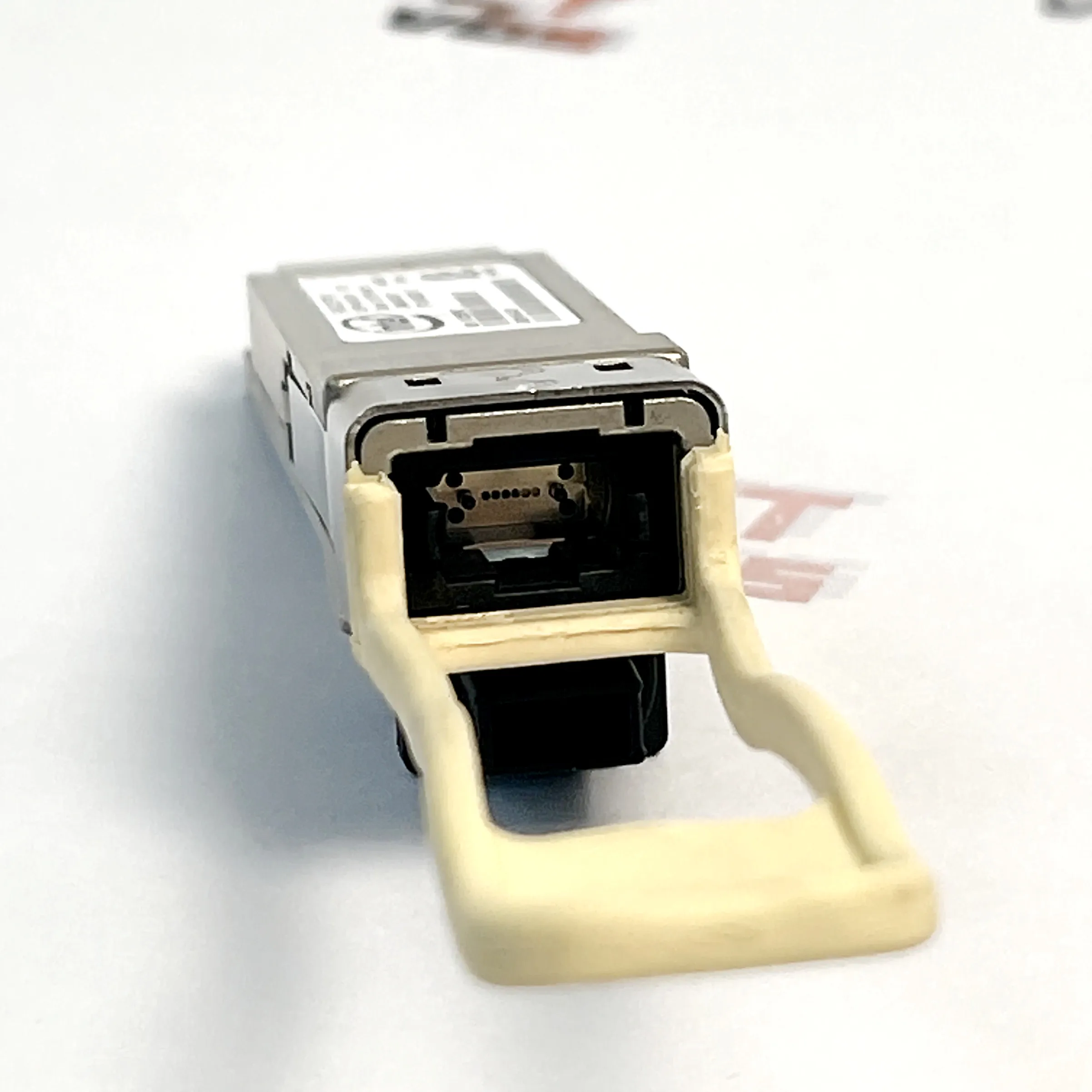 E40GSFPSR Intel Compatible FTL410QE2C 40BASE-SR4 QSFP-40G-SR4 QSFP+ Optical Transceiver