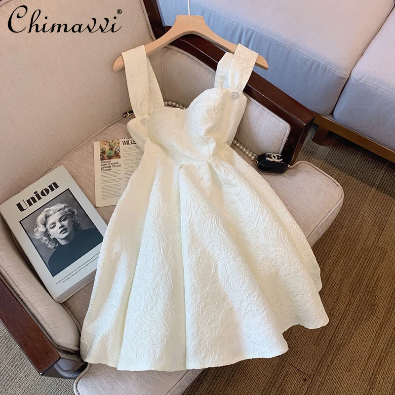 

White Bra Suspender Dress Summer 2022 New French Seaside Holiday Sexy Backless High-waist Slimming Short Dress for Women
