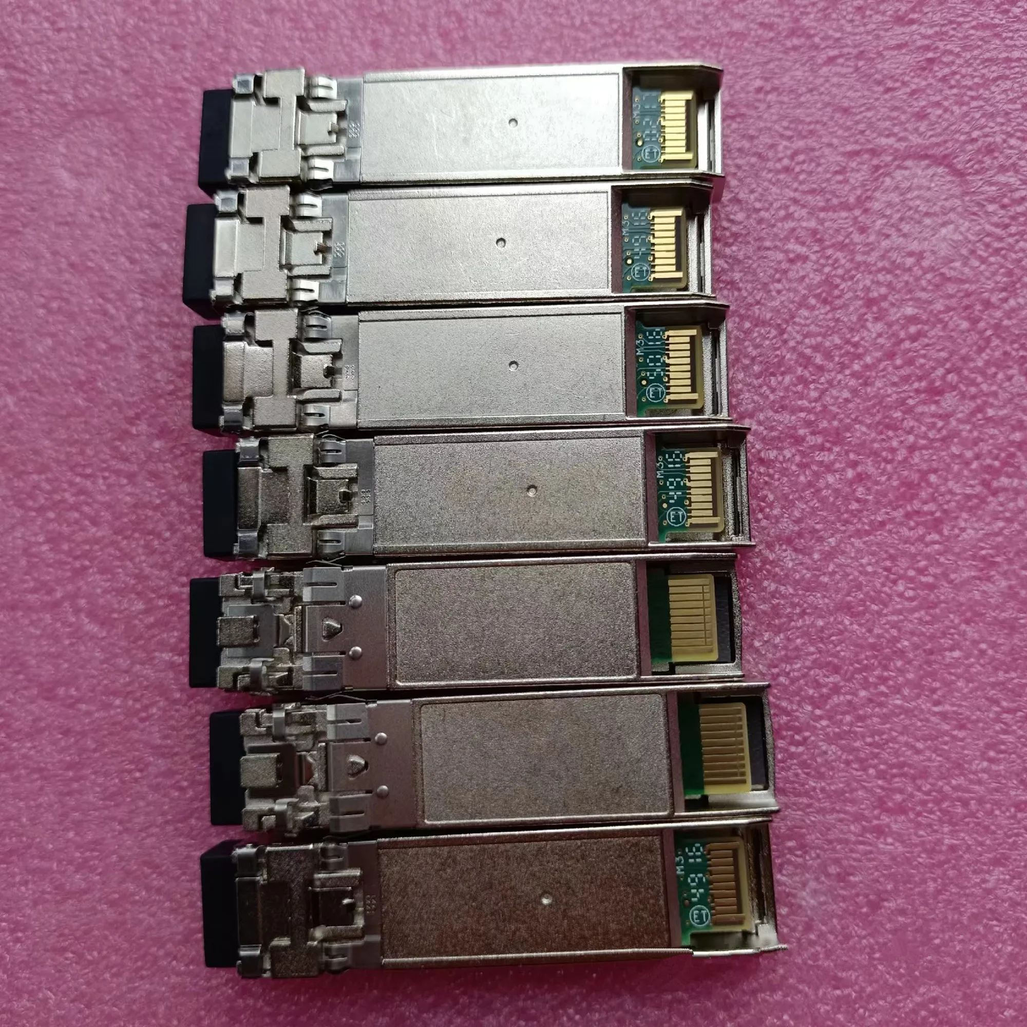 Оптический сетевой модуль Brocade 10G SR 57- 1000344 -01 Многомодовый оптический трансивер SFP