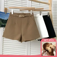2022 new casual comfortable elegant wild shorts with chain womens shorts spring autumn winter slim wide leg a line shorts