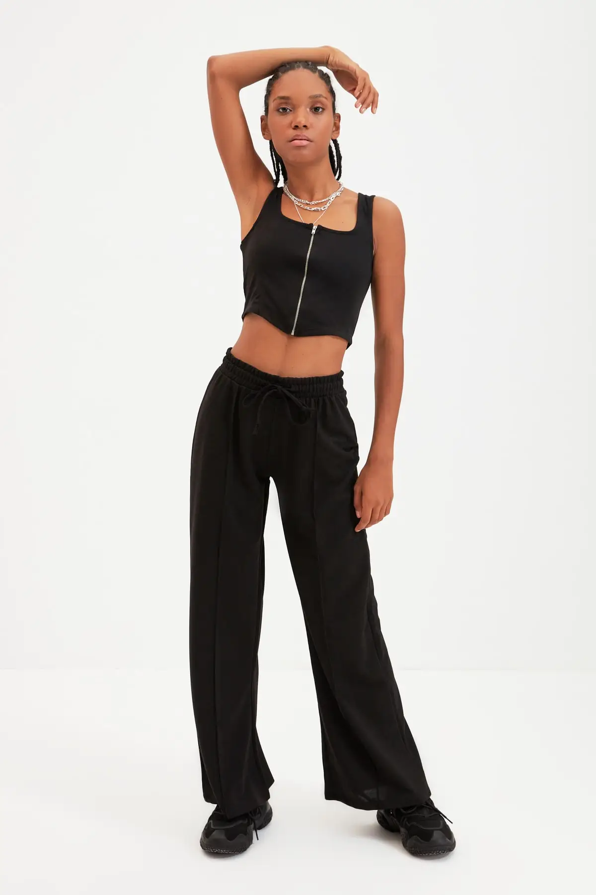 

Trendyol Zip Detail Wide Leg Knit Bottom-Top Suit TWOAW22AU0086