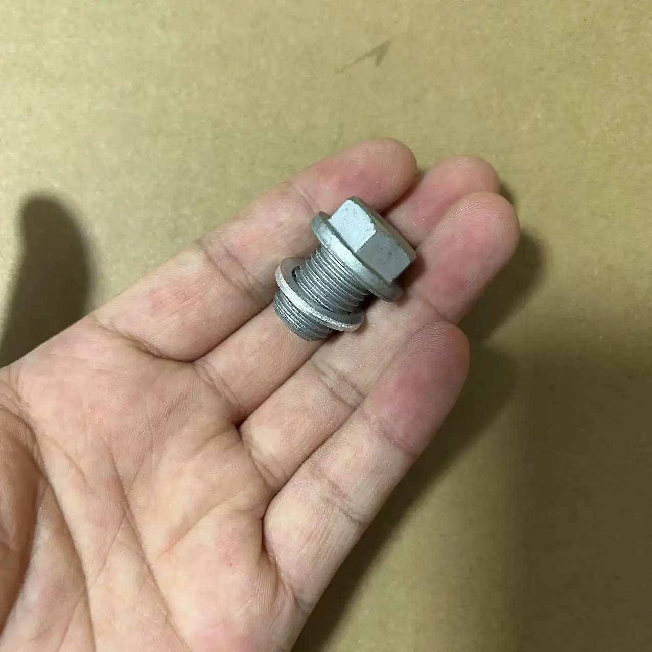 For KIA New Carens Sorento Borrego Opirus Cadenza Engine Oil Drain Sump Plug Screw Bolt