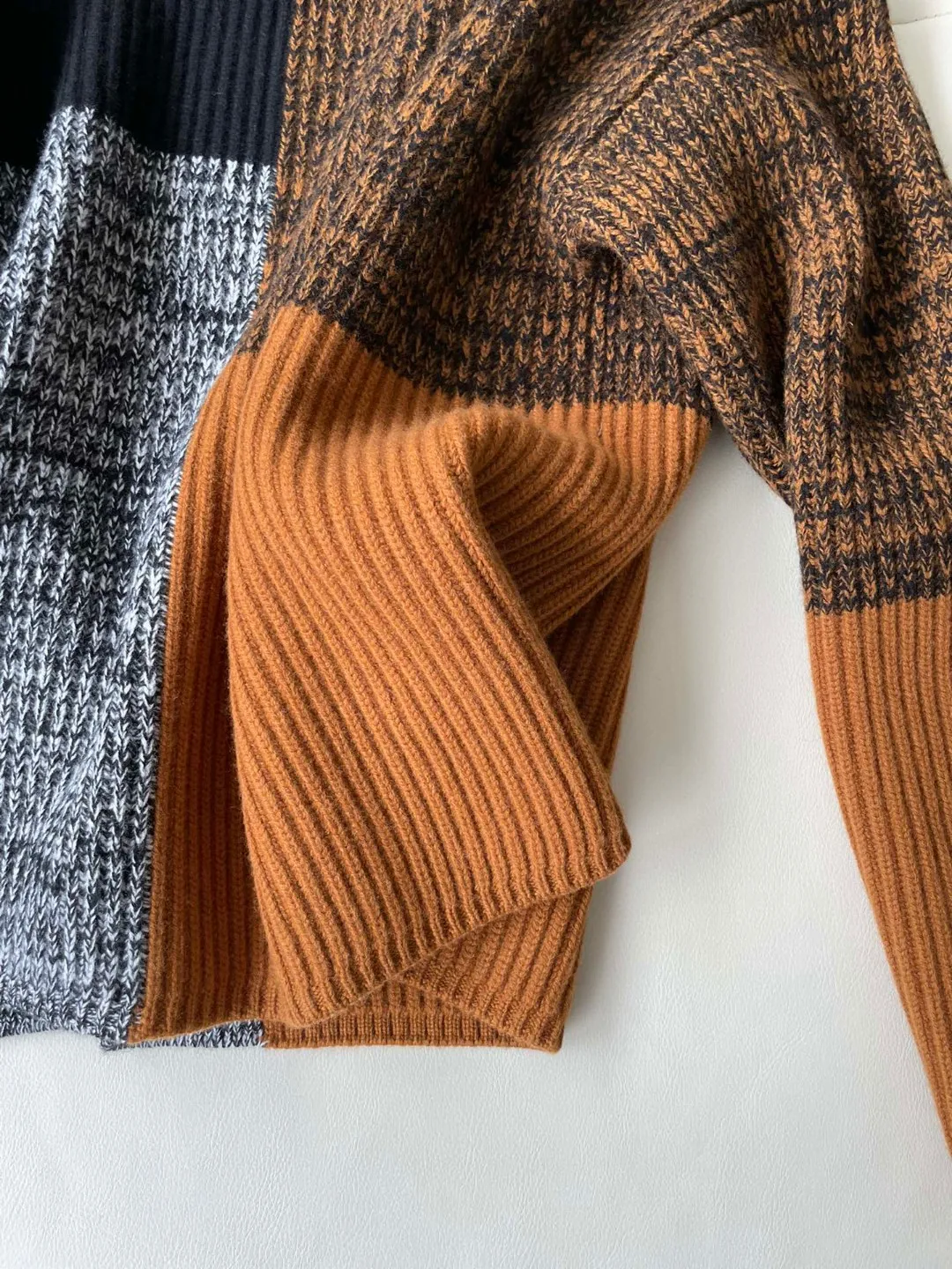 Рисунок 3 - Женская одежда 2023