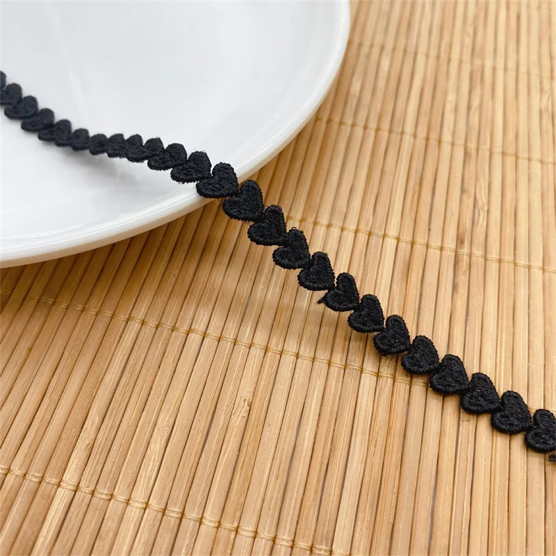 Узкая однотонная кружевная отделка венецианских сердец 19 ярдов для чокера