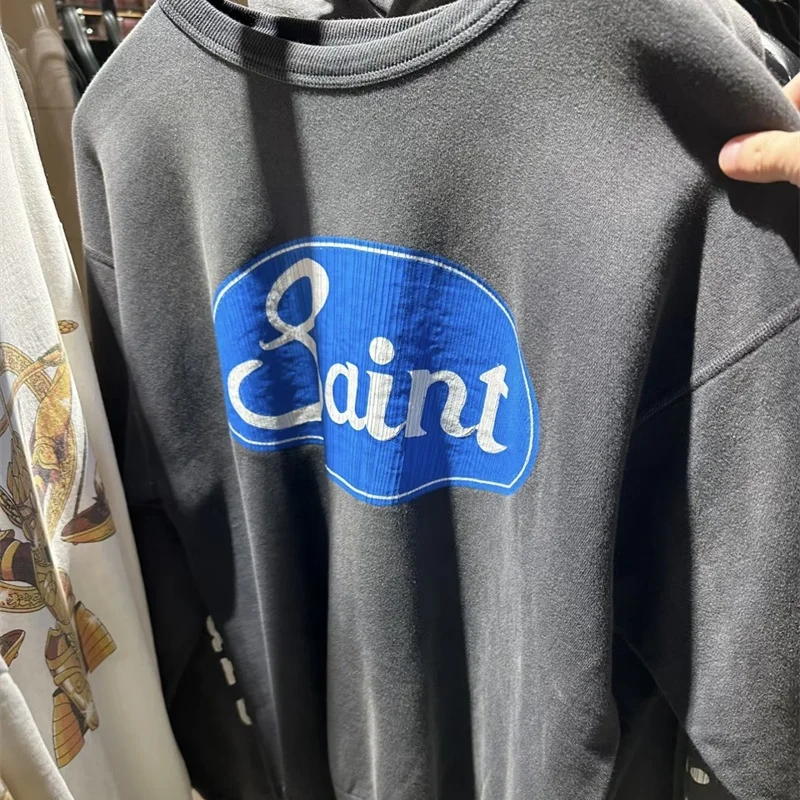 Свитшот унисекс с принтом в виде треснутых букв длинным рукавом