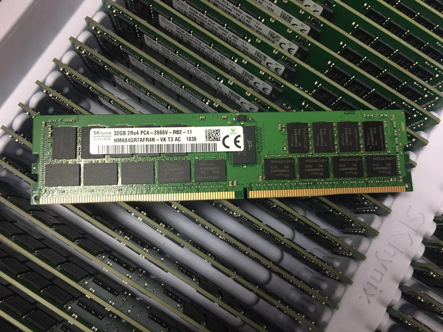 

RAM Original SK Hynix 32G 2RX4 DDR4 2666 PC4-2666V Серверная память RDIMM