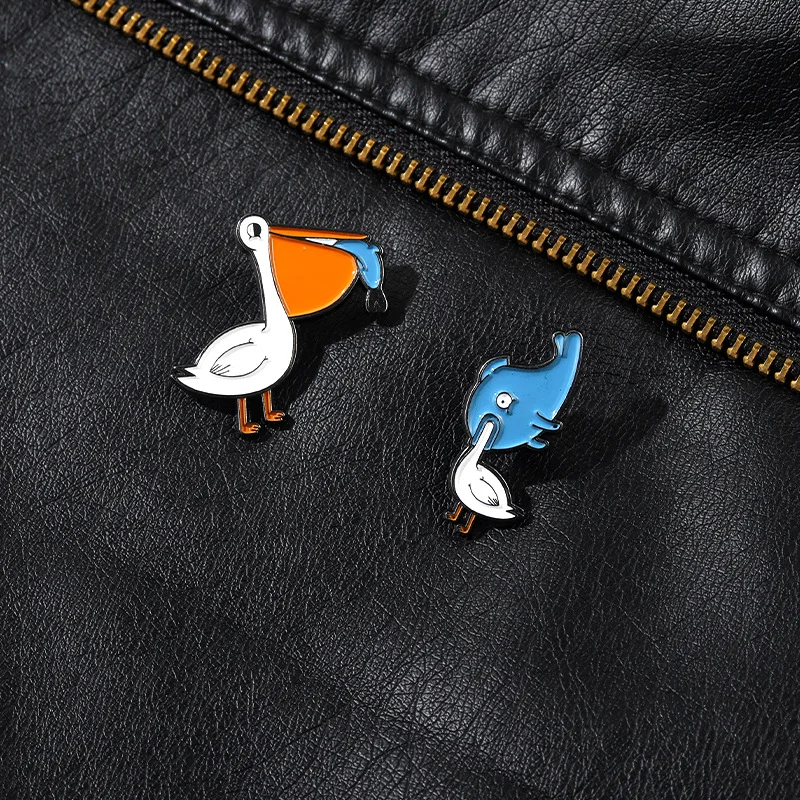 

Милые металлические броши в форме рыбы и журавля, аксессуары, сумки, Декоративные Значки оптом