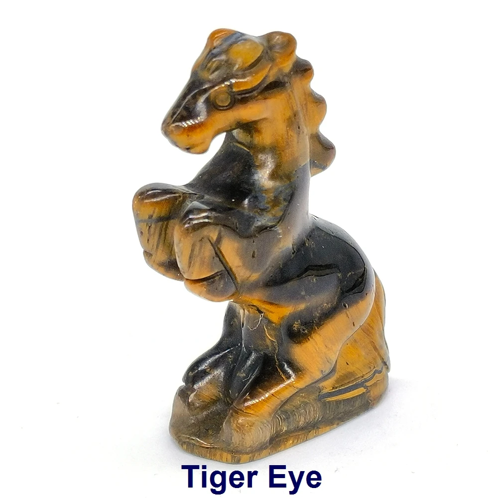 

Хрустальная лошадка из аметиста или кварца