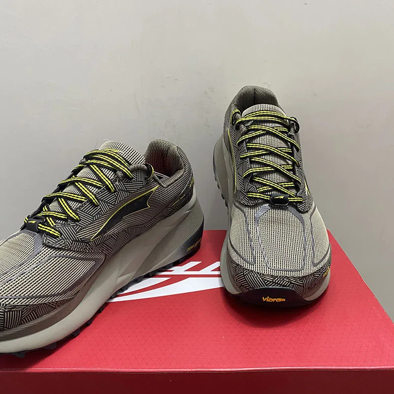 MEN`S Professional Ultra light Thick sole shockproof Marathon Running shoes mens breathable trail road running jogging sneakers