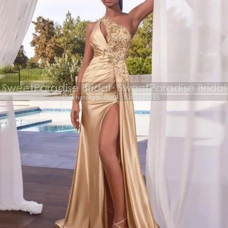 Сексуальное вечернее платье русалки с высоким разрезом и цветочной аппликацией