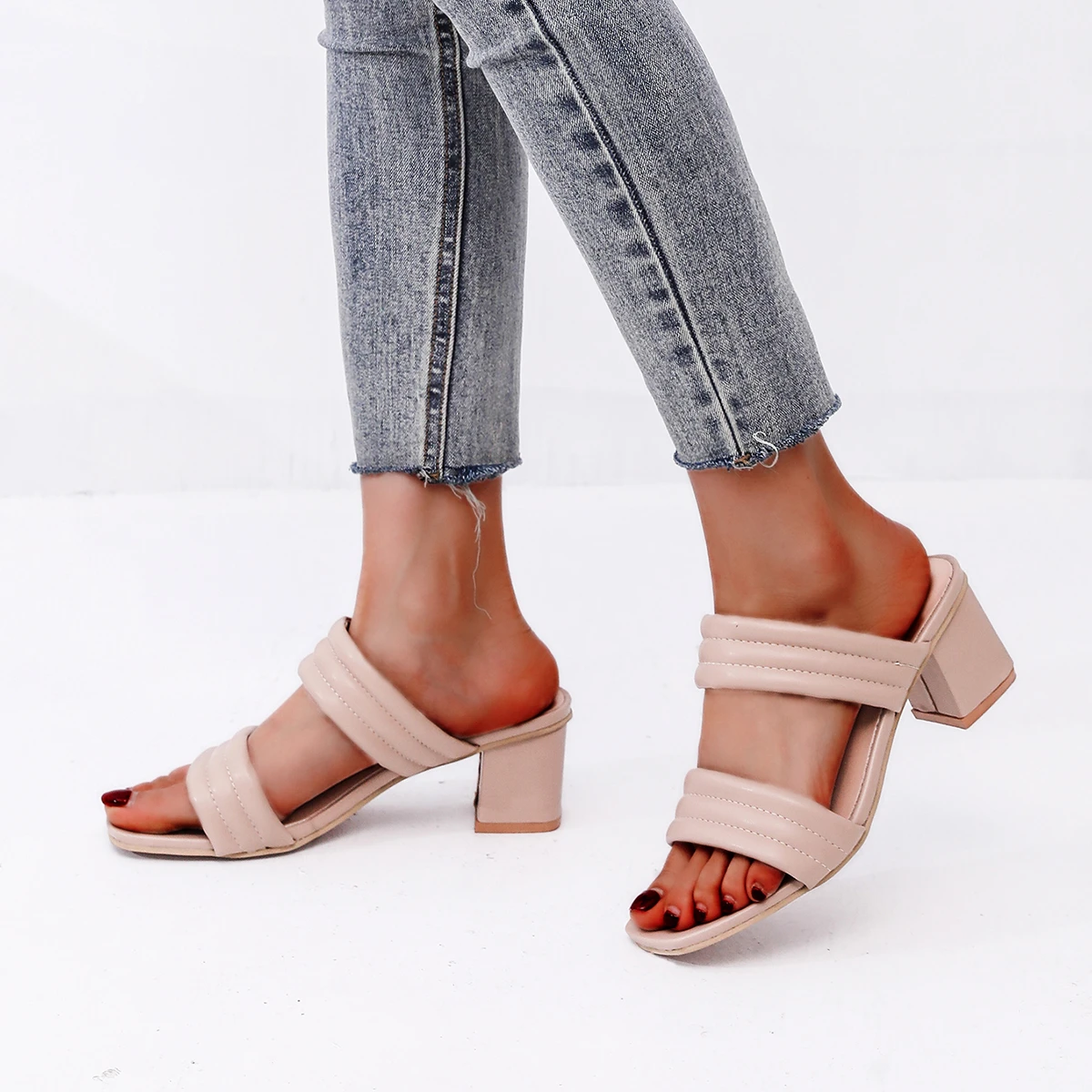 

Женские шлепанцы из соломы, черные шлепанцы на двойном каблуке, Размеры 35-43, 2022