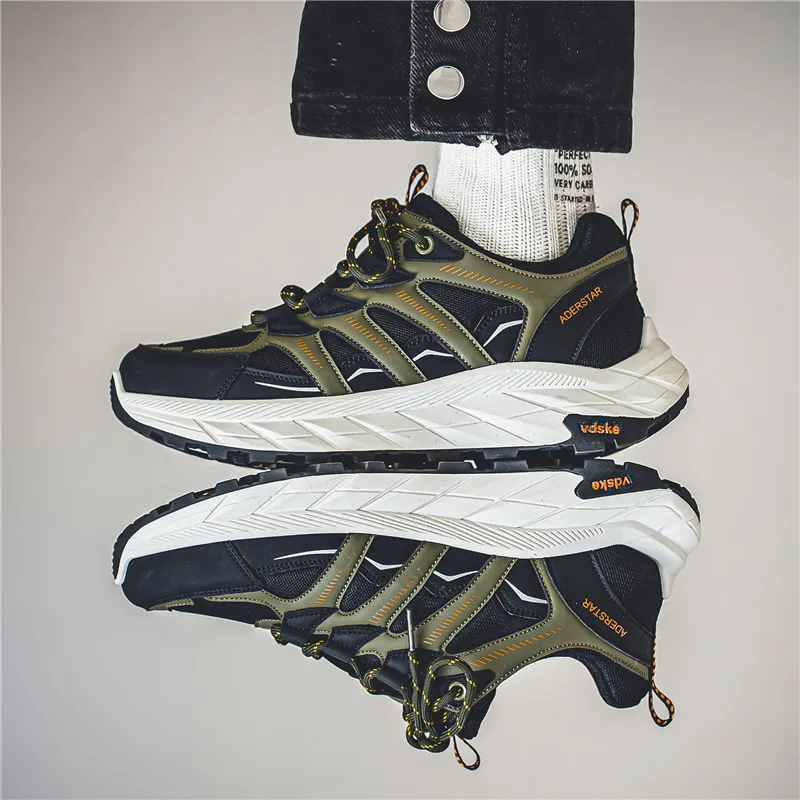 Рисунок 4 - Мужские спортивные кроссовки