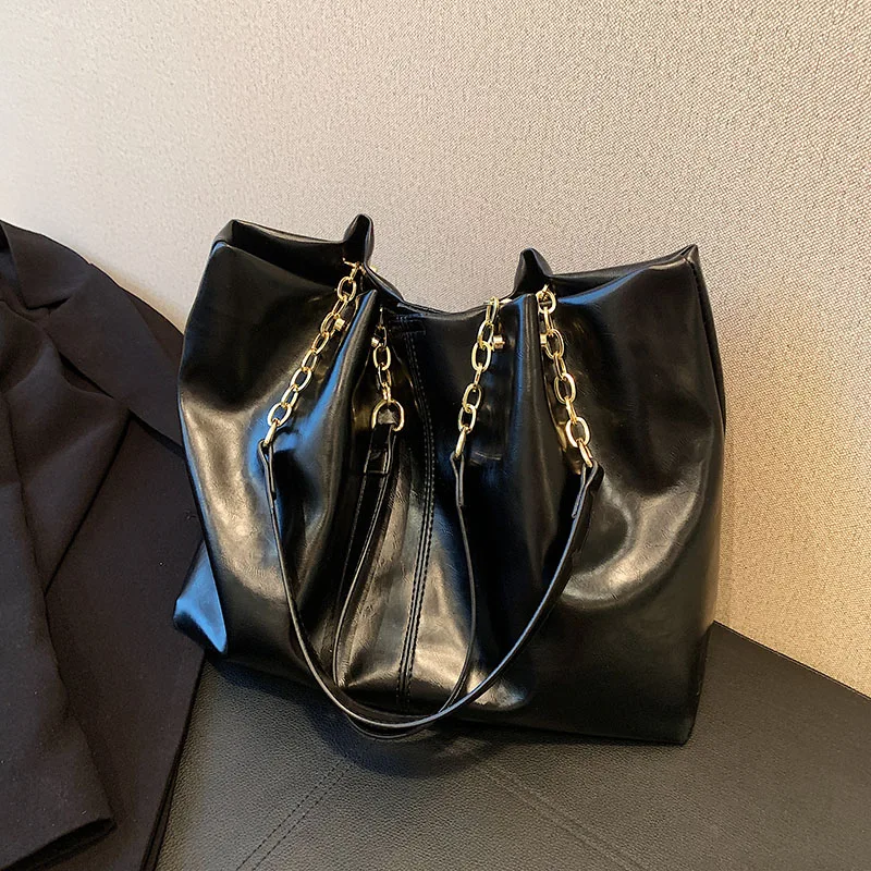 

Ladies Casual Large Bag Soft Leather Shoulder Bag Vegetable Basket Women's Bag Solid Color Ladies Bag Large Capacity Women's Bag