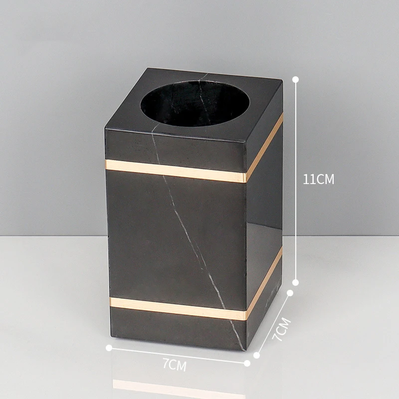 

Набор аксессуаров для ванной из натурального мрамора Nero Marquin