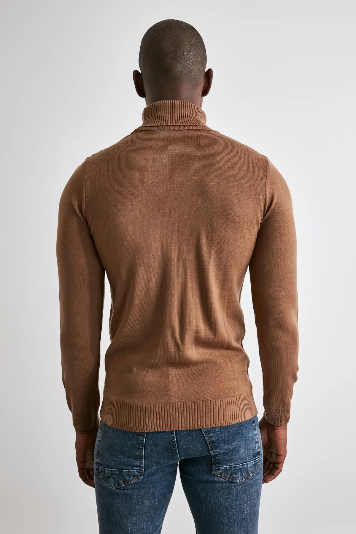 

Trendyol Men 'S Pattern Turtleneck Knitwear Sweater TMNAW21KZ2335