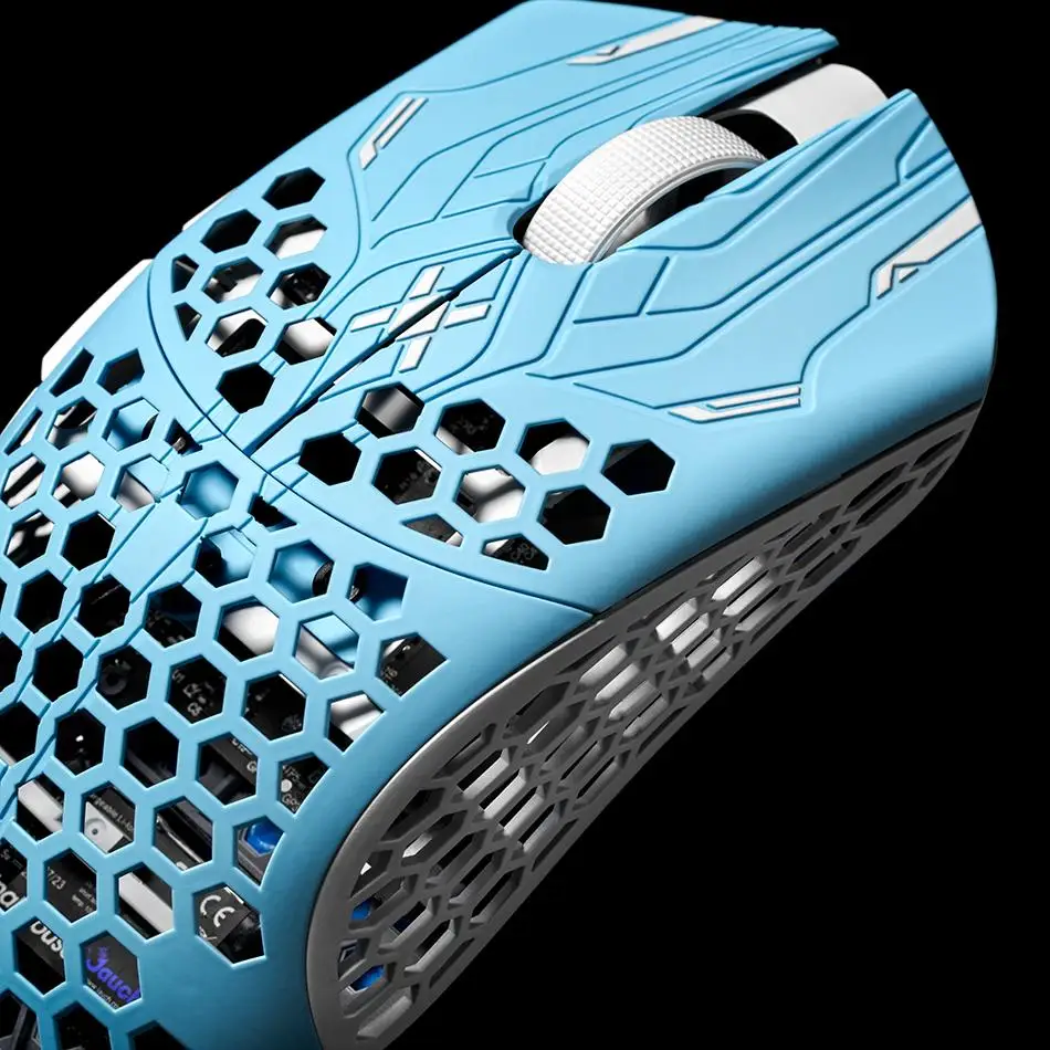 Finalmouse Ultralight X Lion 金