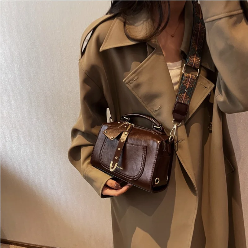 Women's Fashion Retro Casual Cross-body Wide Strap Single Shoulder Bag Portable Luxury Small Square Hand Bags for женский Bolsa
