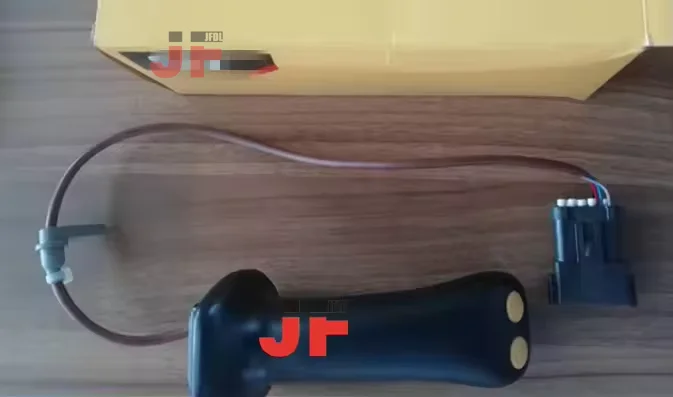 Ручка для экскаватора Komamam 218-6118