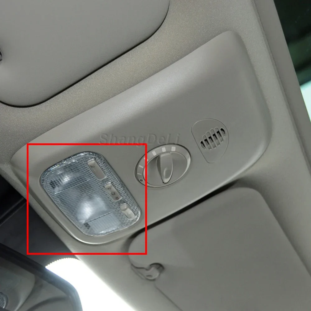 Передняя лампа для чтения автомобиля внутренняя 6362N2 6362Q2 6362Z5 Peugeot 308 408 3008 301 Citroen C3 C5