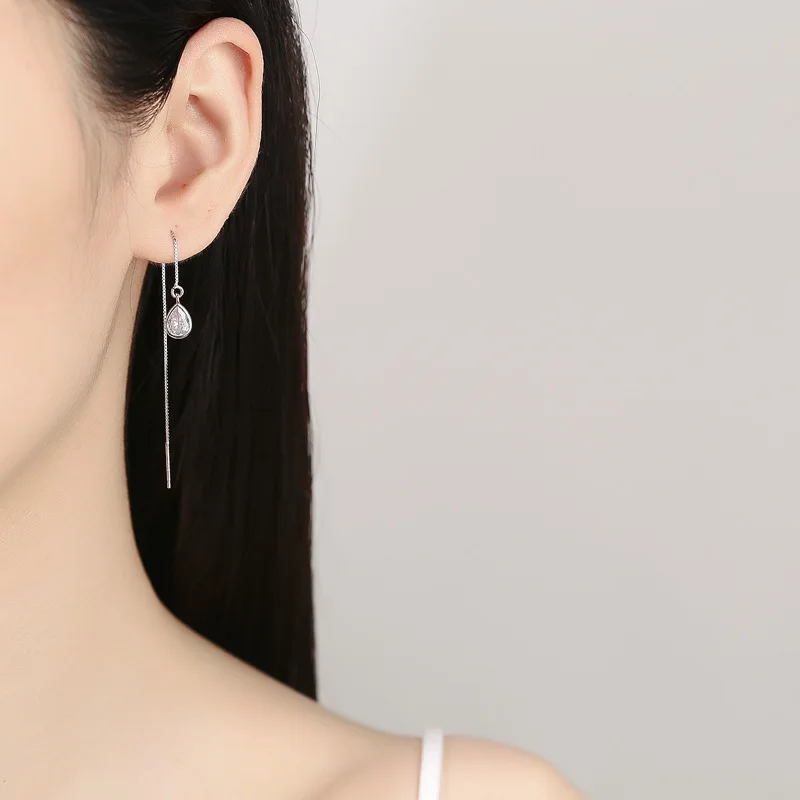 Женские серьги-подвески из серебра 925 пробы с цирконом