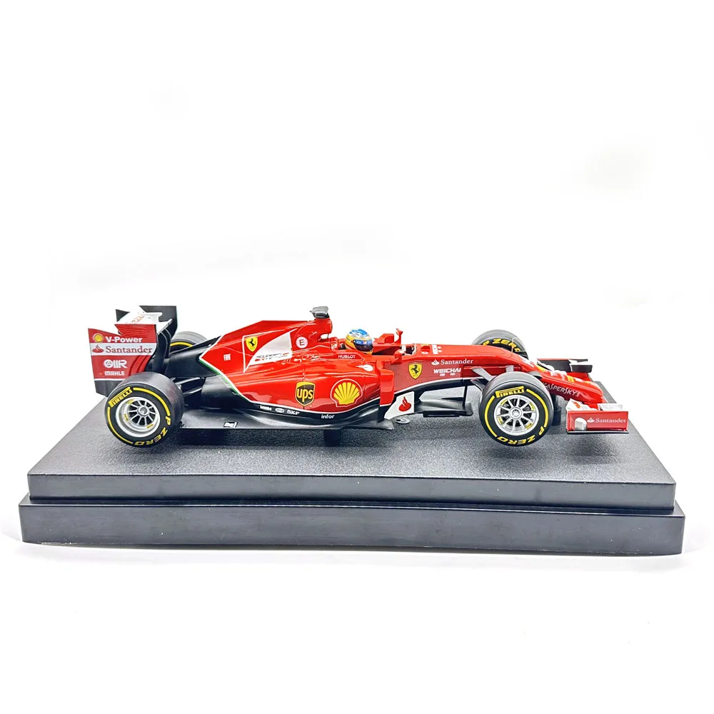 Фото Масштабная модель автомобиля HW 1/18 F14-T F. Алонсо из литого металла, коллекционная игрушка, подарок на день рождения, для сценариев сценариев BLY67 №5