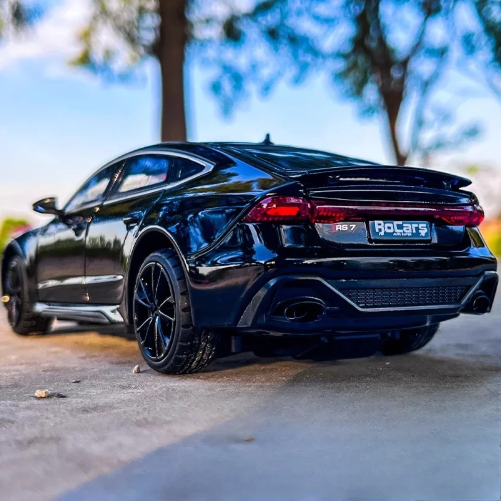 1:24 Audi RS7 модель автомобиля игрушечный сплав литой под давлением звук свет