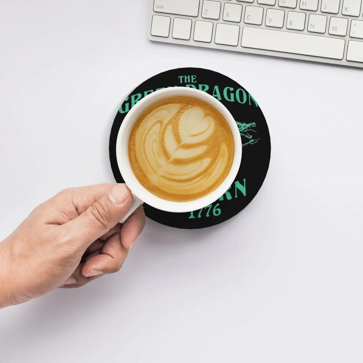 Керамические подставки с зеленым драконом (набор из 4) Симпатичные для чашек