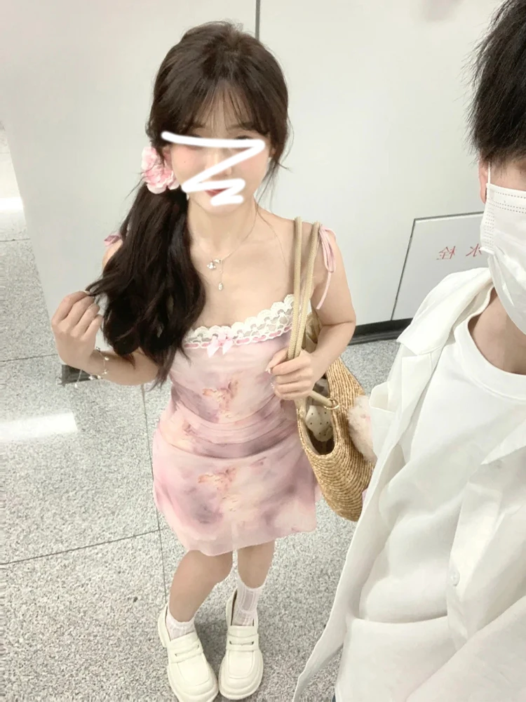 Маленькое розовое платье-комбинация с принтом женское весеннее новое