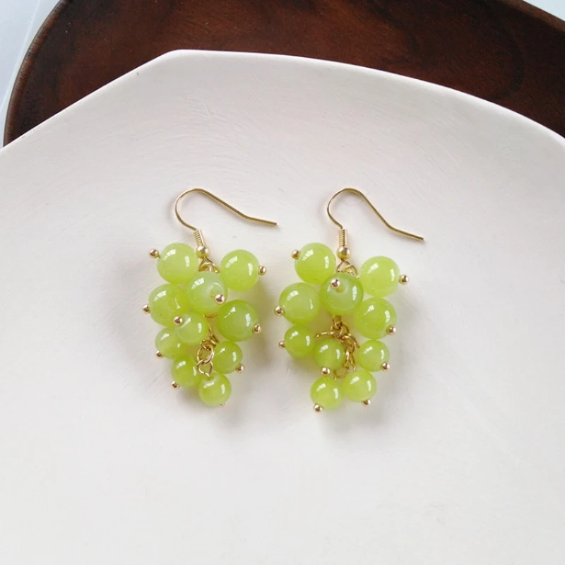 

Fashion Grape Earrings for Women Simple Cute Fruit Green Beads Drop Dangle Hook Earring Party Trendy Jewelry Accessories