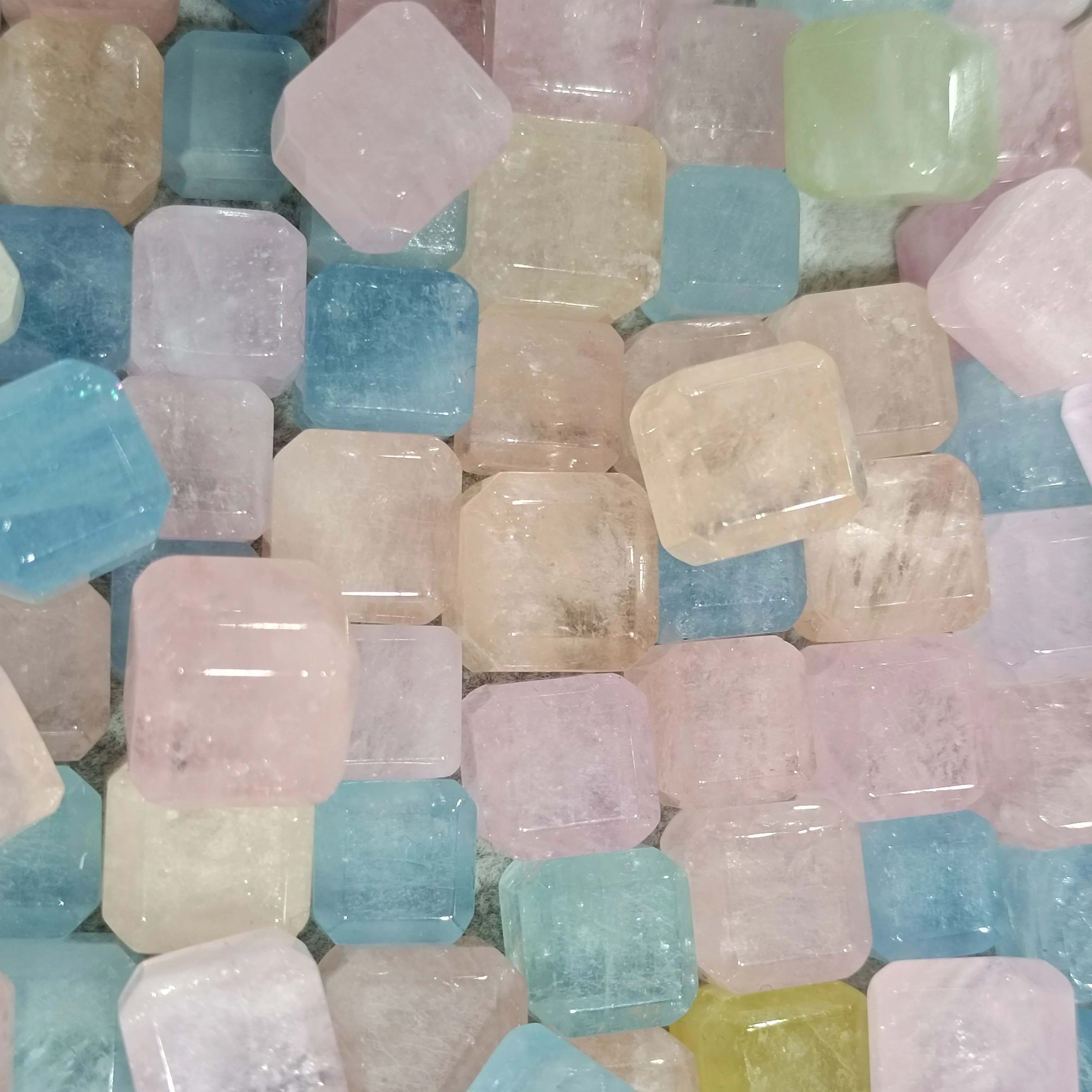 

10mm 1pc Natural Morgan Cube Crystals Quartz Gravel Stone Minerals Specimen DIY Home Decor Healing Reiki