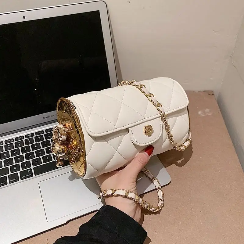 

New Women Chain Crossbody Bag Fashion Lingge Embroidery Small Square Bag