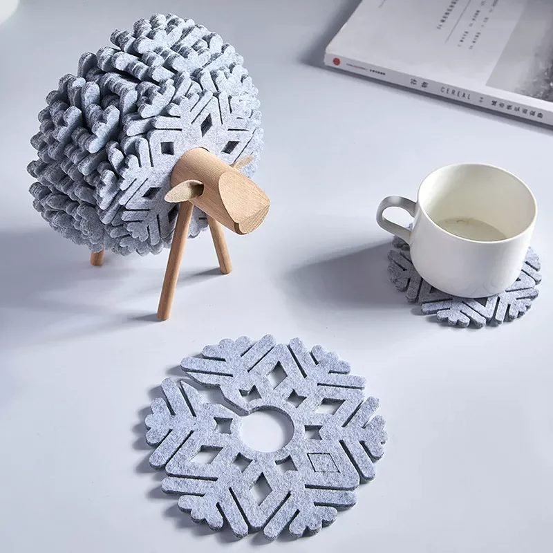 

2023New Shape Anti Slip Cup Pads Coasters Insulated Round Felt Cup Mats Japan Style Creative Home Office Decor Art Crafts Gift