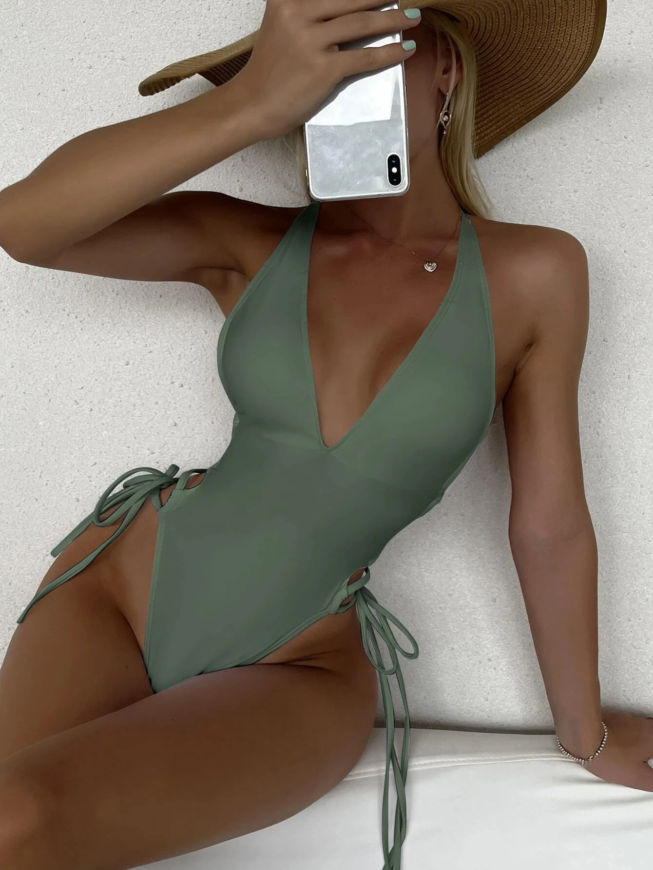 

Слитный купальник с открытой спиной, 2022, Женский однотонный купальник с узлом и глубоким V-образным вырезом, летний сексуальный винтажный же...