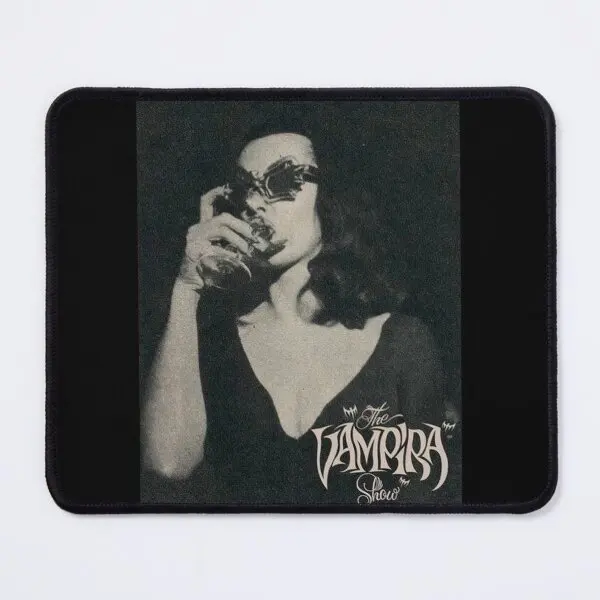 

The Vampira Show Mouse Pad Gamer Play Mat PC Gaming Anime Mens Table Keyboard Carpet Computer Desk Printing Mousepad