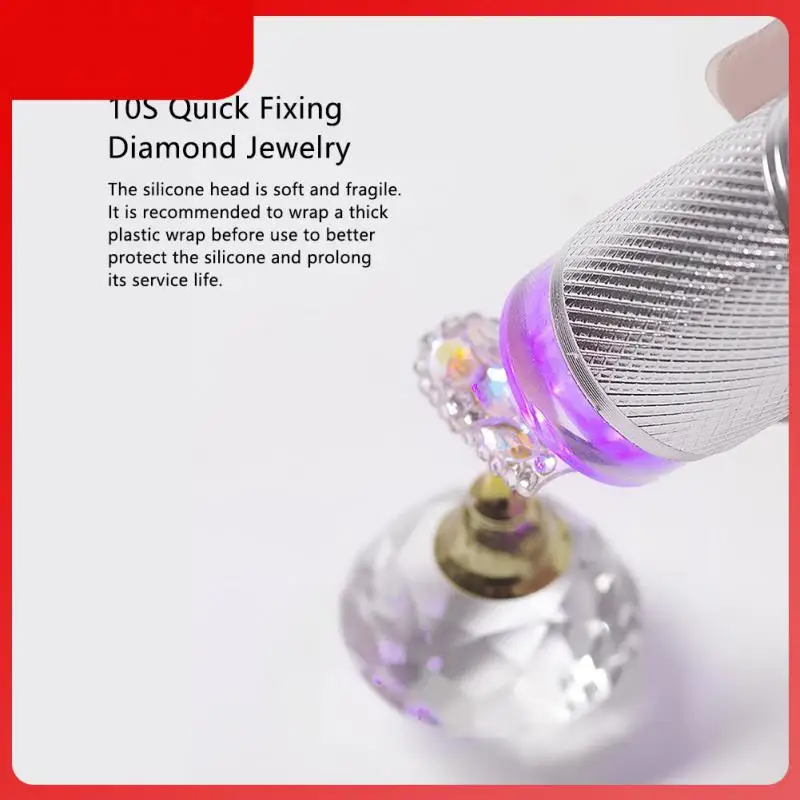 

Миниатюрный ручной аппарат для фототерапии, лампа для ногтей, силиконовый пресс, аксессуары для французского маникюра, маленький вспомогательный осветительный инструмент для дизайна ногтей