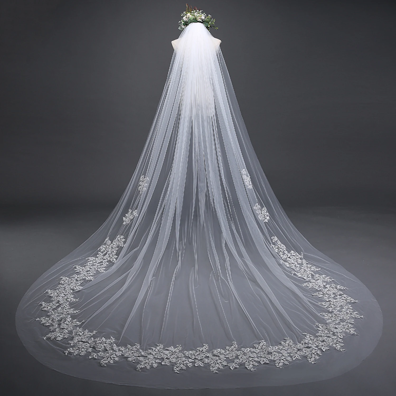 

Bridal Veils with Comb Wedding White Ivory Cathedral Lace Edge Applique Veil Voile Voile de mariee вуаль невесты