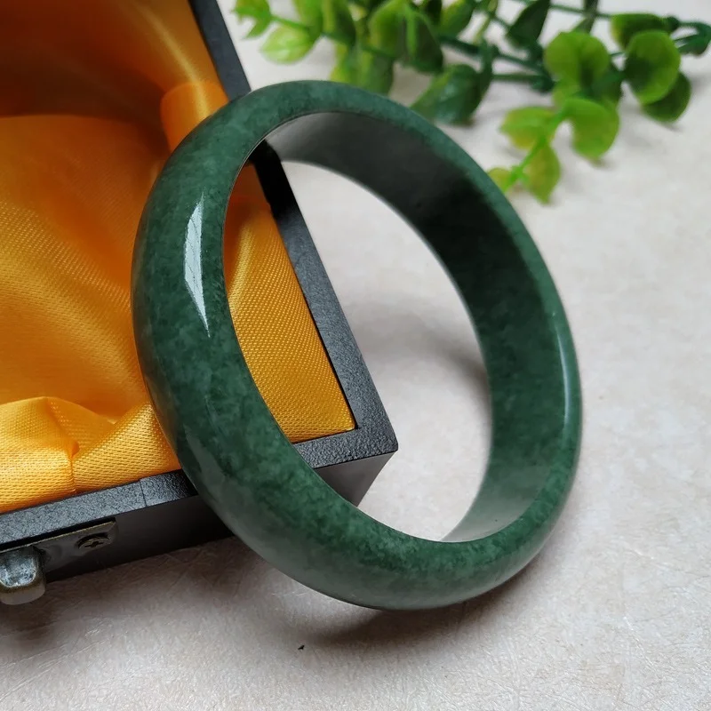

China Natural Dark Green Hand Carved Wide Jade Bracelet Fashion Boutique Jewelry Men's and Women's Guizhou Bangle Gift