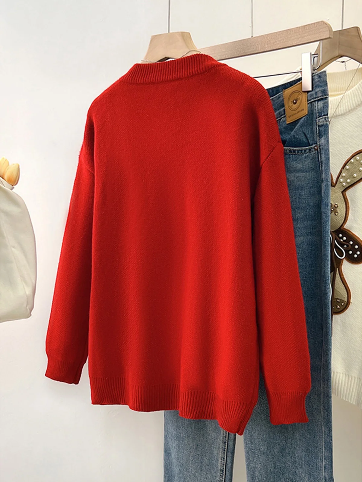 Свитер женский новинка 2023 осенне-зимний с бусинами в стиле вестерн уменьшение