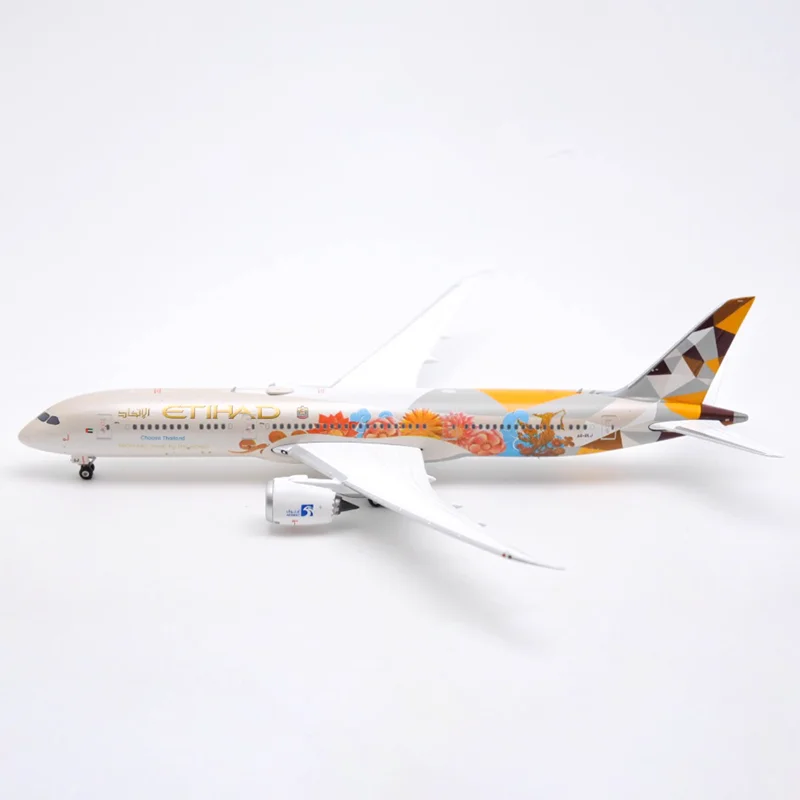 

Etihad Airways B787-9 Airliner Alloy & Plastic Model 1:400 Diecast Toy Gift Collection