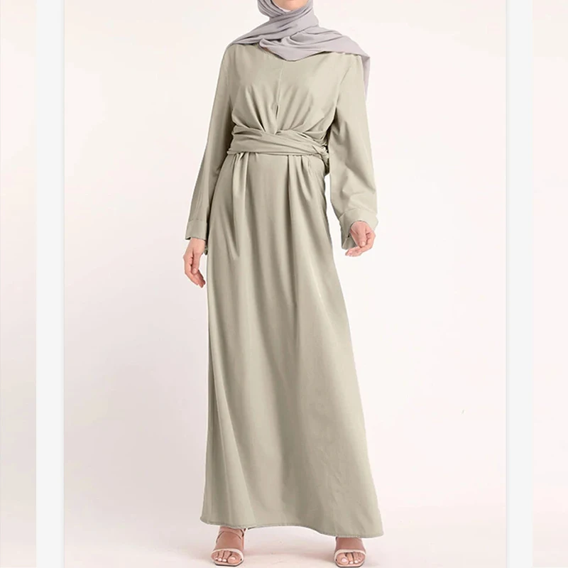 New Beautiful Fashion Solid Color Elegant Simple Muslim Dress Gown Kaftan Femme Musulman Abayas for Women Dubai