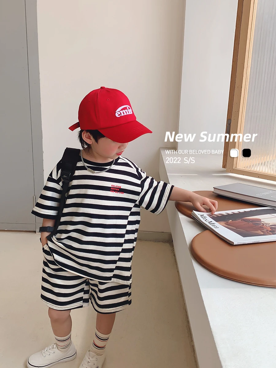 

Ivan Yiwan Children's Clothing 2022 New Children's Kindergarten Striped Suit Boy Summer Clothing Thin Two-Piece Suit Fashion