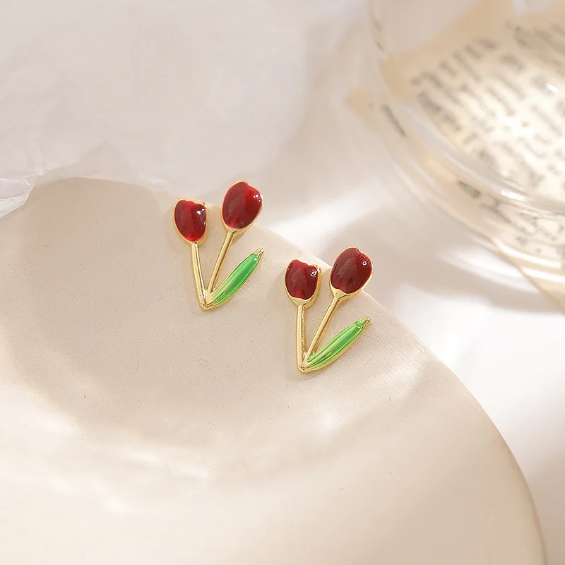

VA138 S925 Silver Needle Korea Small Fresh Simple Sweet Super Fairy Tulip Flower Stud Earrings