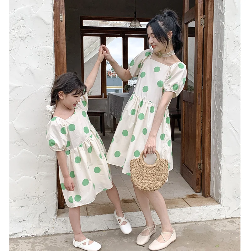 

2023 Summer Mother and Daughter Green Polka Dot Dresses Elegant Parent-child Matching Equal Dress Baby Girl Mom Same Clothing