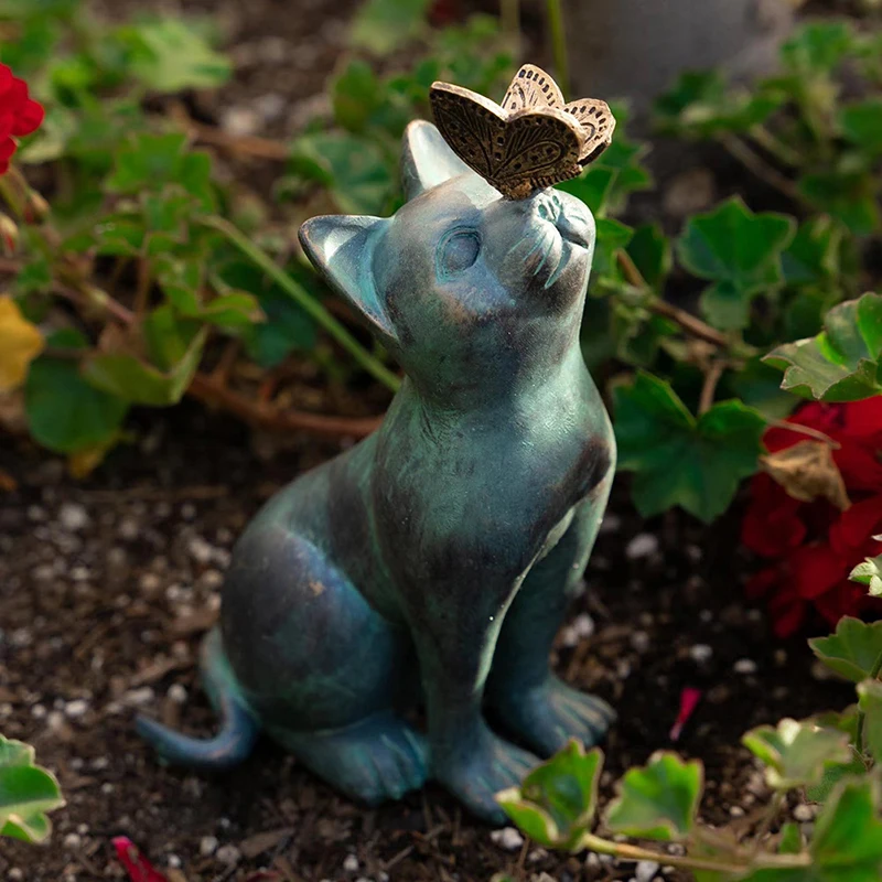 

1 PCOutdoor Cat Statue With Butterfly Resin Curious Cat Garden Figure Outdoor Garden Statue Animal Sculpture For Outdoor Balcony