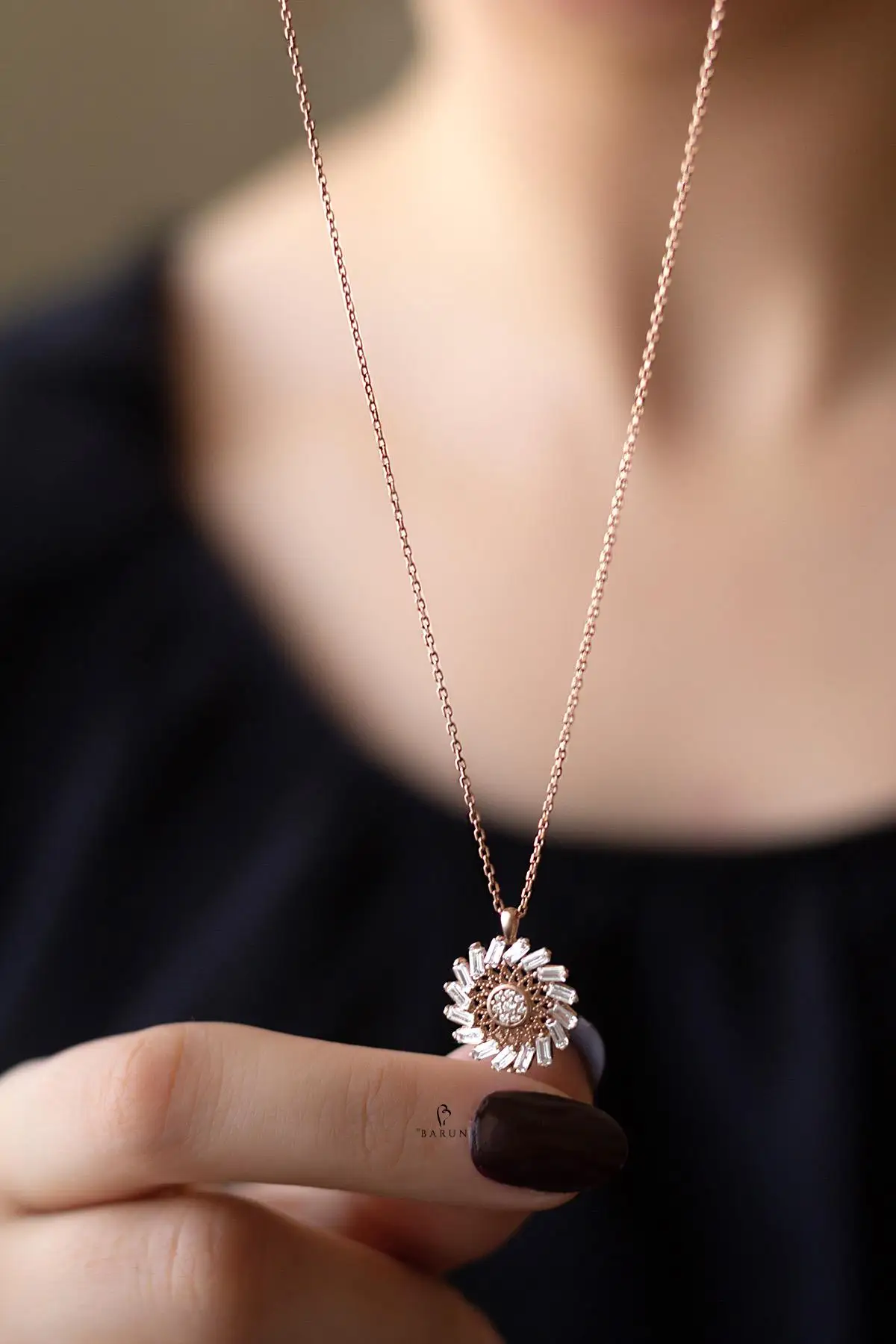 

Daisy Baguette Pendant Neckland 925 Sterling Silver Flower Charm Sterling Silver Jewellery, Bridal Necklace, Perfect Birthday G